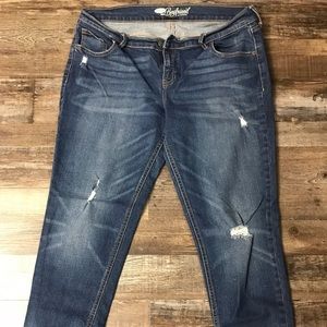 Old Navy distressed boyfriend jeans